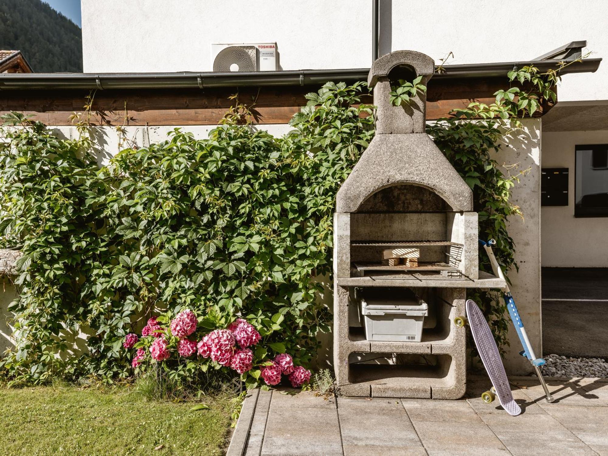 Appartamento Alpenapartments Ried im Oberinntal
